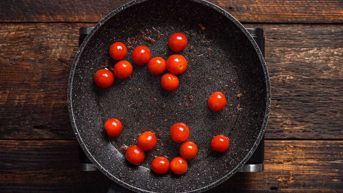 Tomato in a skillet.